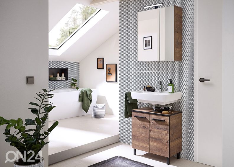 Peilikaappi LED-valolla kuvasuurennos