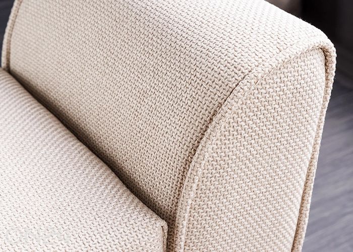 Penkki Scarlett kuvasuurennos