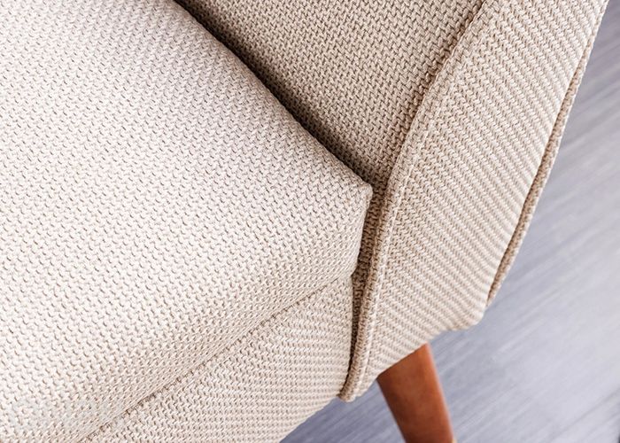 Penkki Scarlett kuvasuurennos