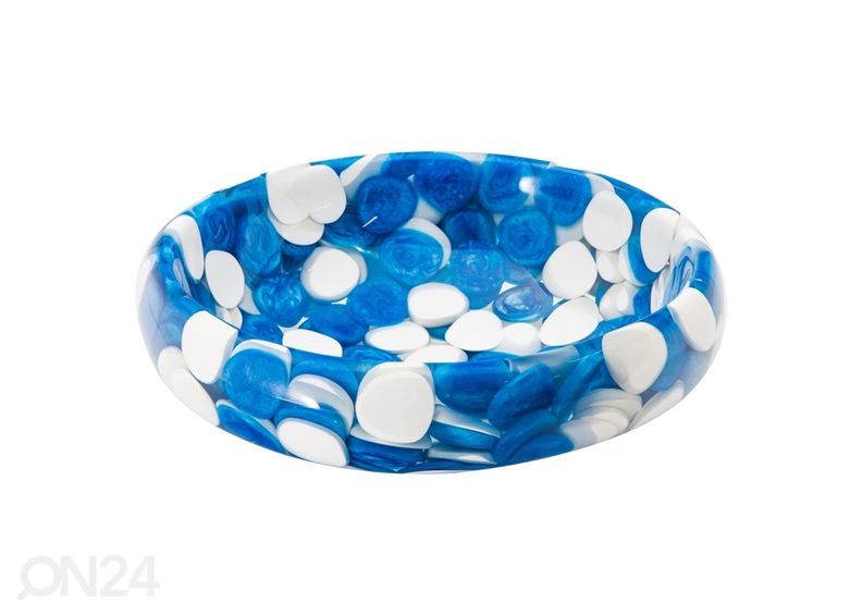 Pesuallas kivillä kuvasuurennos