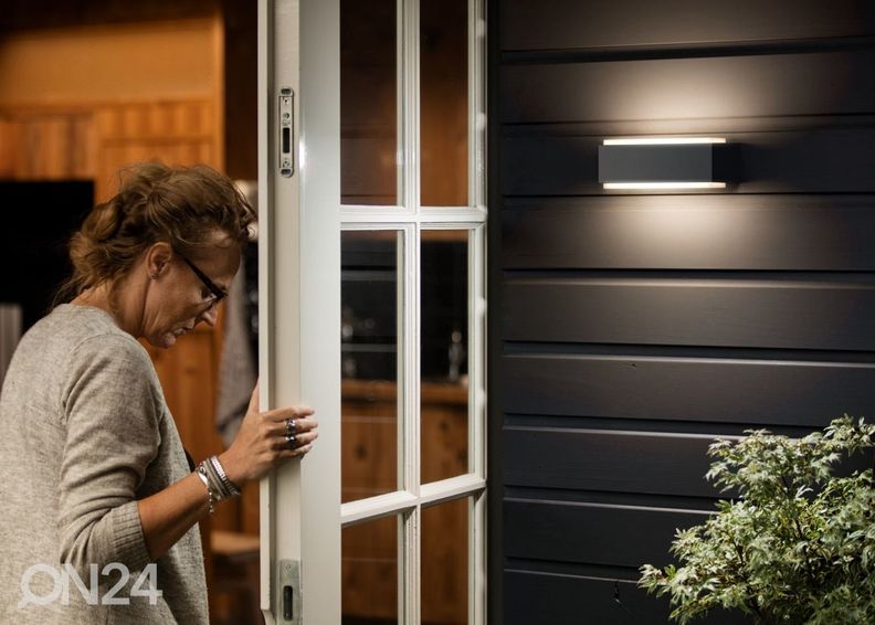 Philips Stratosphere seinävalaisin 1x6 W 1000lm 2700K kuvasuurennos