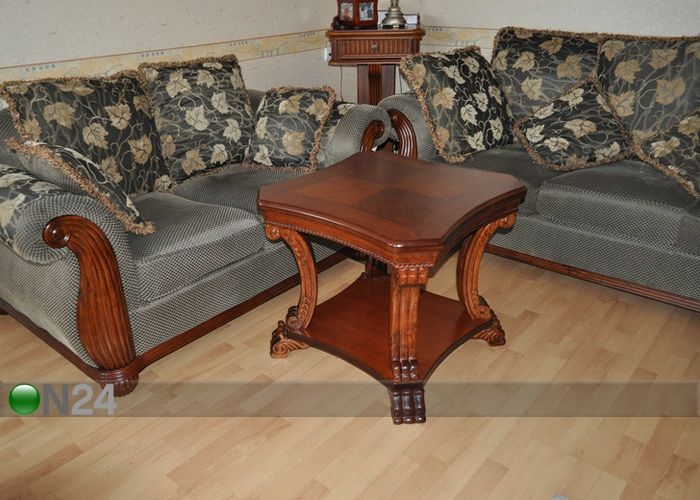 Pieni sohvapöytä 70x70 cn kuvasuurennos
