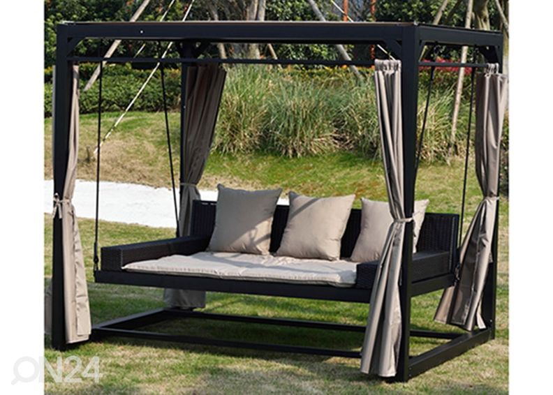 Pihakeinu Barcelona katoksella kuvasuurennos