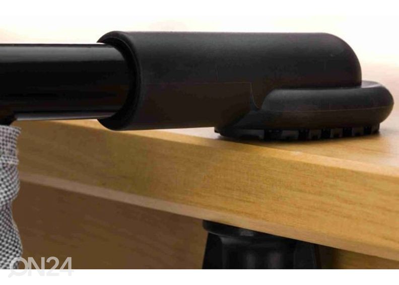 Pöytään kiinnitettävä syöttötuoli kuvasuurennos