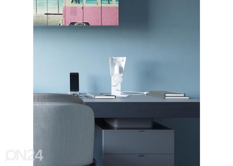 Pöytävalaisin Arby, valkoinen kuvasuurennos