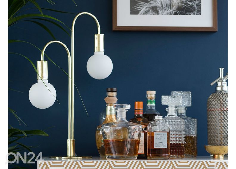 Pöytävalaisin Grace, messinki kuvasuurennos