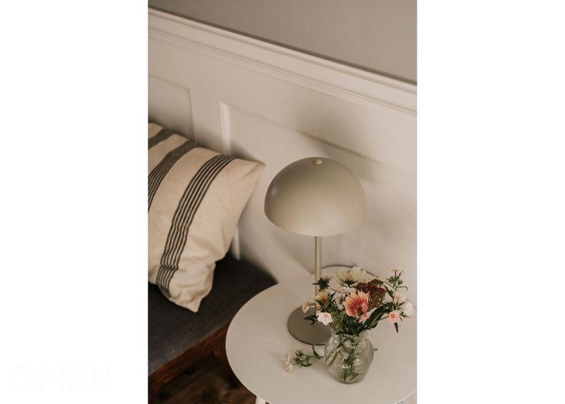 Pöytävalaisin Icon kuvasuurennos