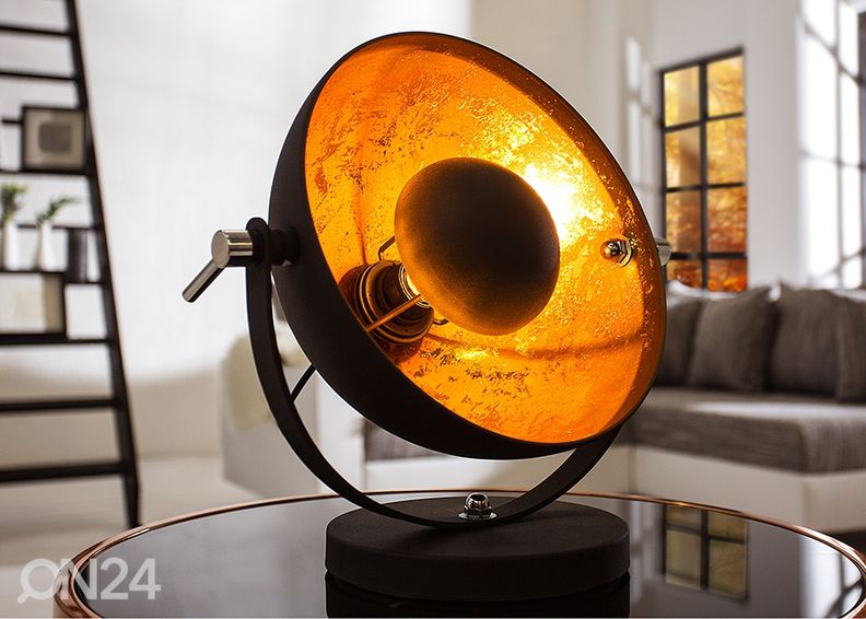 Pöytävalaisin Studio kuvasuurennos