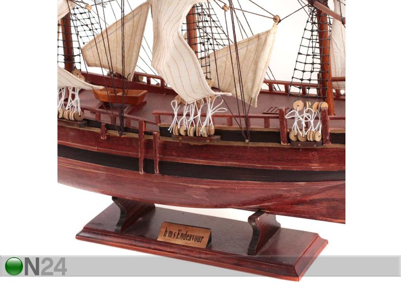 Puulaiva HMS ENDEAVOUR kuvasuurennos