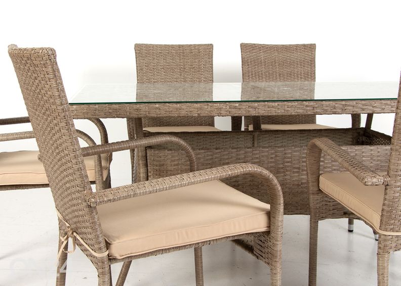 Puutarhakalusteet kuvasuurennos