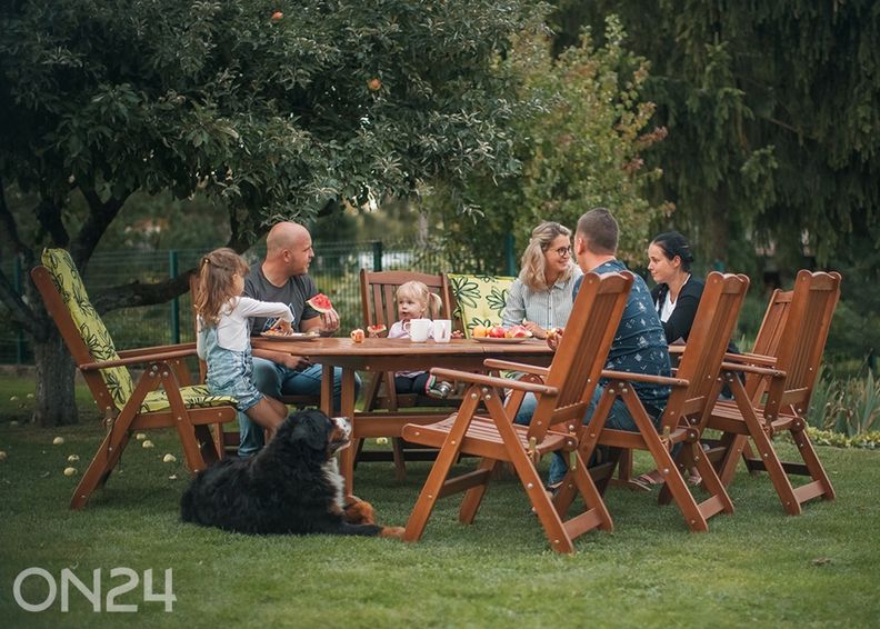 Puutarhakalusteet Bavaria 8 kuvasuurennos