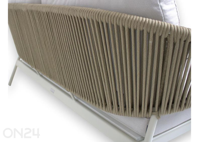 Puutarhakalusteet Celia kuvasuurennos