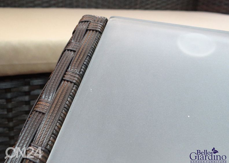 Puutarhakalusteet Comodo kuvasuurennos