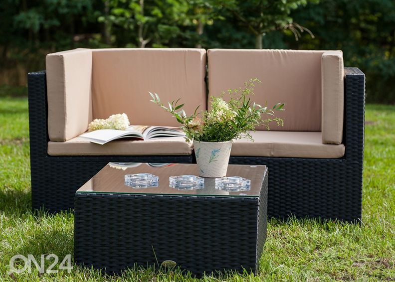 Puutarhakalusteet Pieno kuvasuurennos