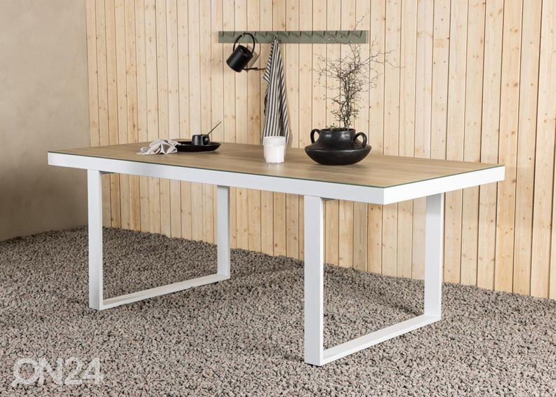 Puutarhapöytä Merlo kuvasuurennos