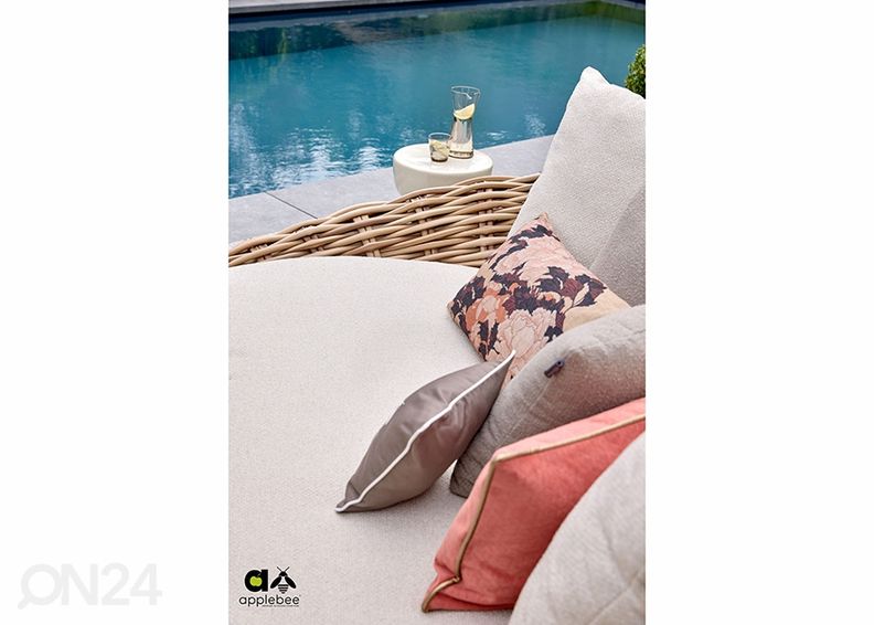 Puutarhasohva Cocoon kuvasuurennos