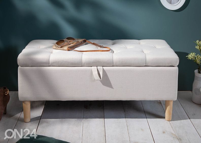 Rahi säilytystilalla Castle kuvasuurennos