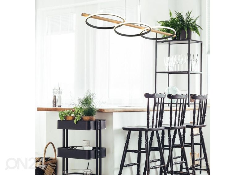 Riippuvalaisin Almeria 3 kuvasuurennos