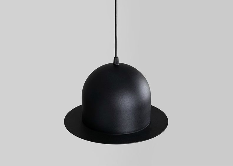 Riippuvalaisin CHARLIE kuvasuurennos