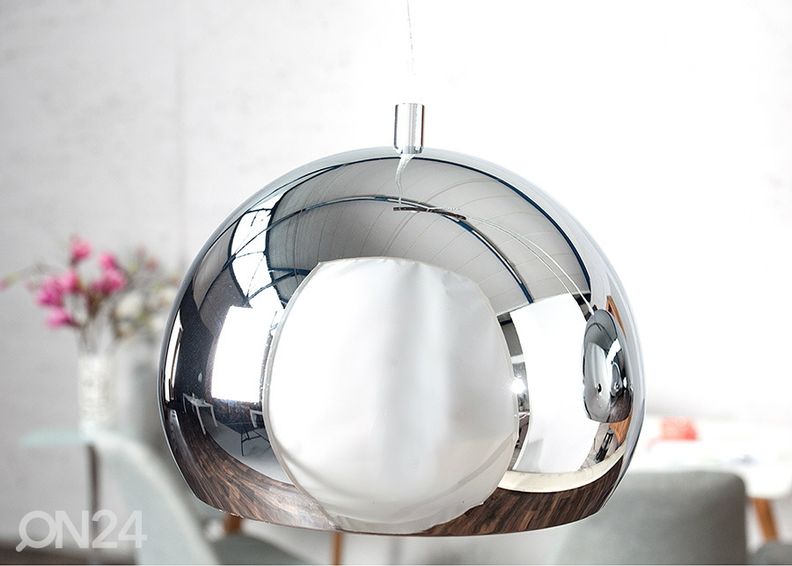 Riippuvalaisin Chromagon kuvasuurennos