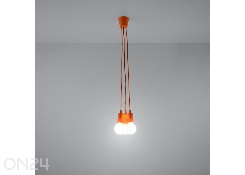 Riippuvalaisin Diego 3 kuvasuurennos