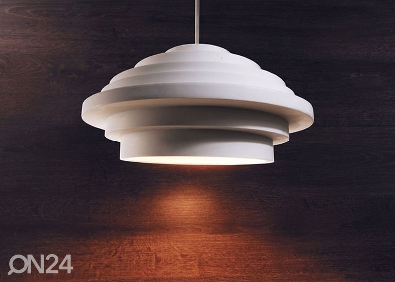 Riippuvalaisin Esmeralda kuvasuurennos