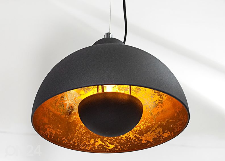 Riippuvalaisin Studio kuvasuurennos