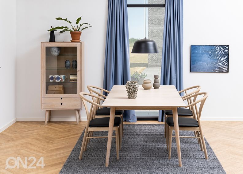 Ruokapöytä Bristoly kuvasuurennos