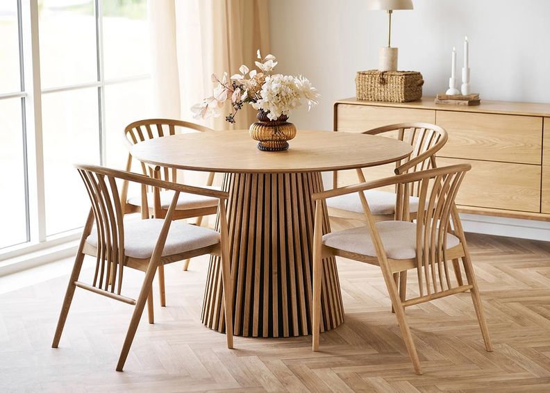 Ruokapöytä Osaka Ø 120 cm kuvasuurennos