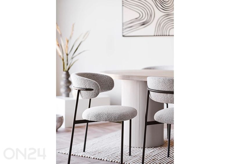 Ruokapöytä Solva kuvasuurennos