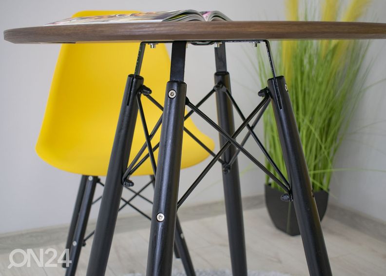 Ruokapöytä Todi Ø 60 cm, tumma saarni kuvasuurennos