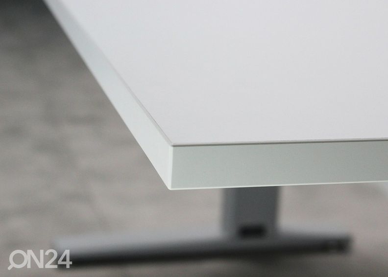 Säädettävä kulmaosa Agenda 60x113 cm kuvasuurennos