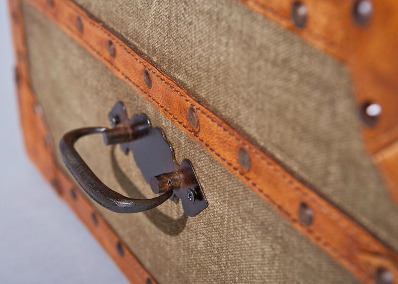 Säilytyslaatikko EMILE RUILLIER kuvasuurennos