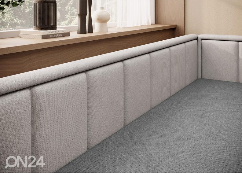 Sänky vuodevaatelaatikolla Kiel kuvasuurennos