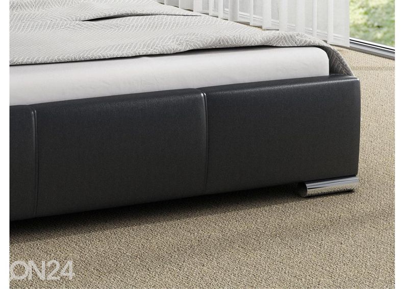 Sänky ylösnostettavalla pohjalla 140x200 cm kuvasuurennos