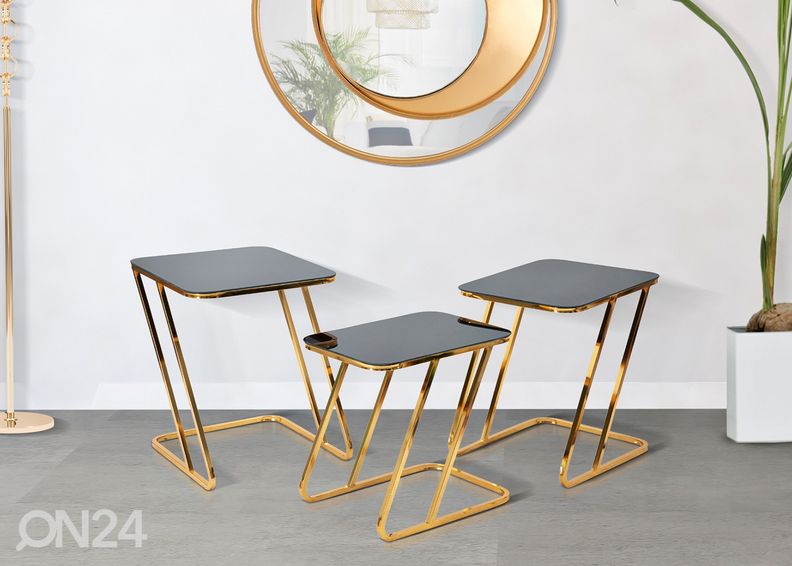 Sarjapöytä, 3 kpl kuvasuurennos