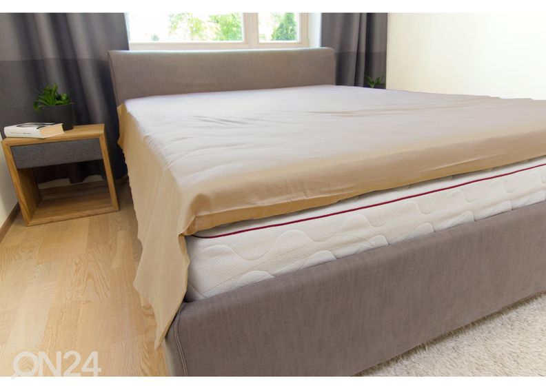 Satiinilakana petauspatjalle 90x200 cm kuvasuurennos