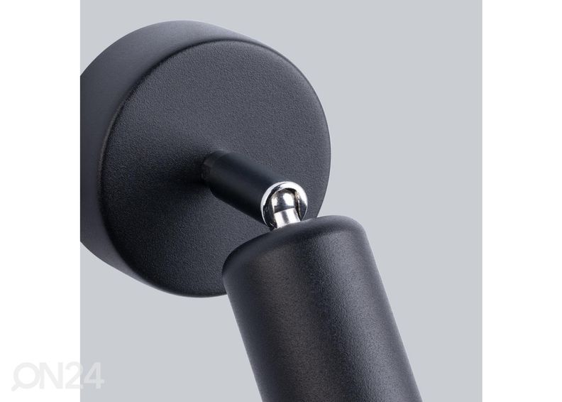 Seinävalaisin Fornes 1, musta kuvasuurennos