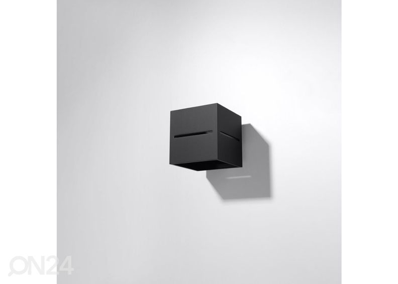 Seinävalaisin Lobo, musta kuvasuurennos