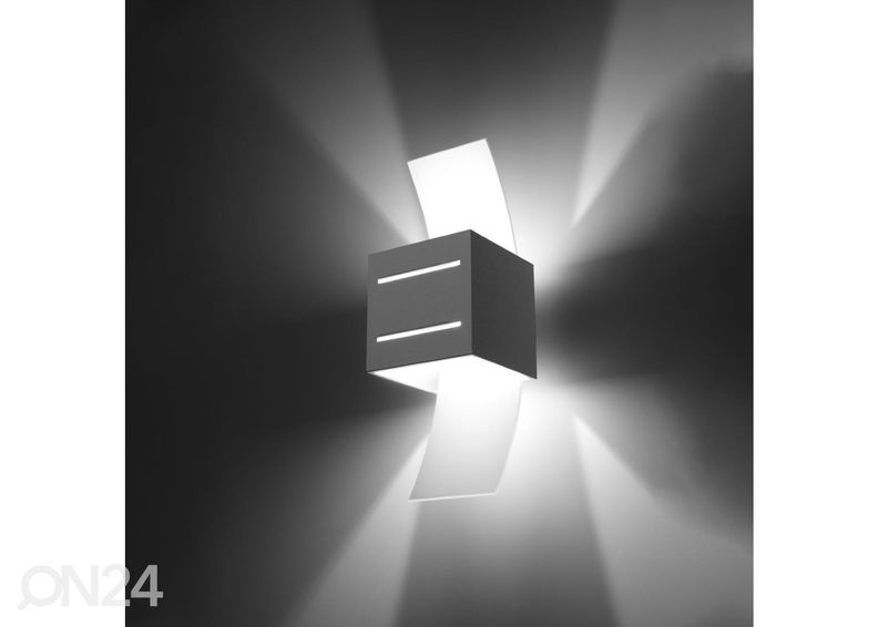 Seinävalaisin Loreto, valkoinen kuvasuurennos