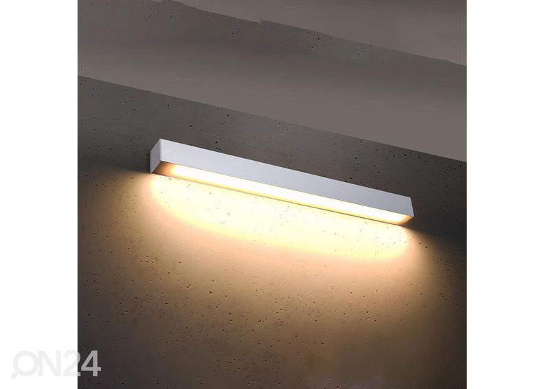 Seinävalaisin Pinne 67 kuvasuurennos