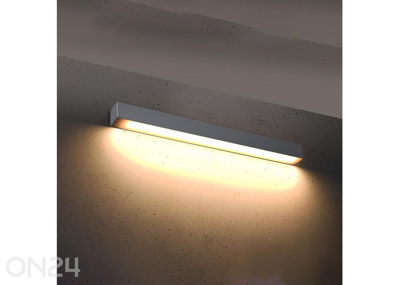 Seinävalaisin Pinne 67 kuvasuurennos