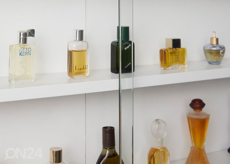 Seinävitriini Collecty kuvasuurennos