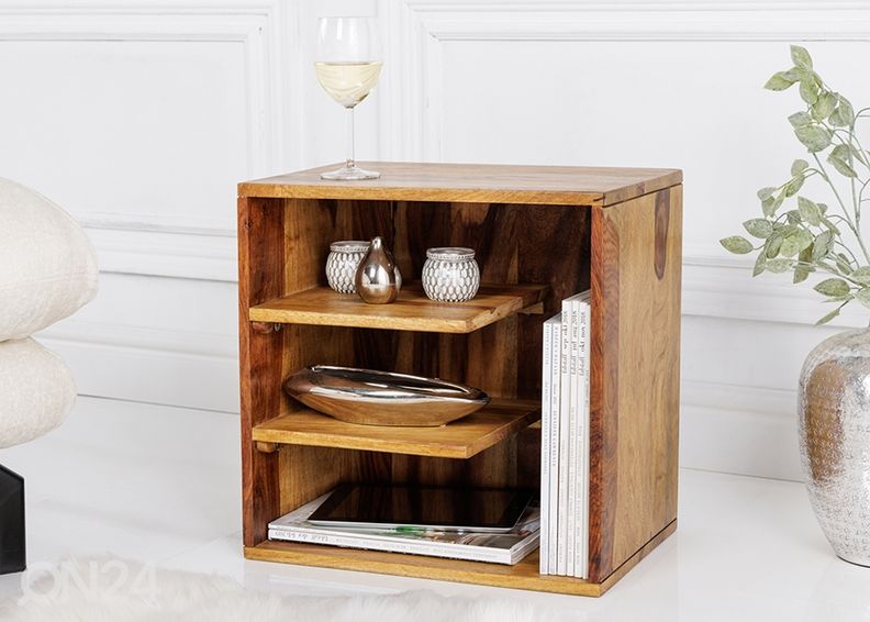 Sivupöytä Cubus kuvasuurennos