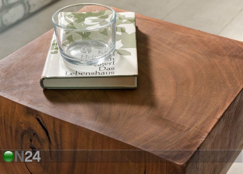 Sivupöytä Kada kuvasuurennos