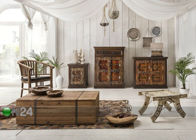 Sivupöytä This 60x52 cm kuvasuurennos