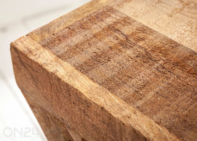 Sivupöytä Z kuvasuurennos