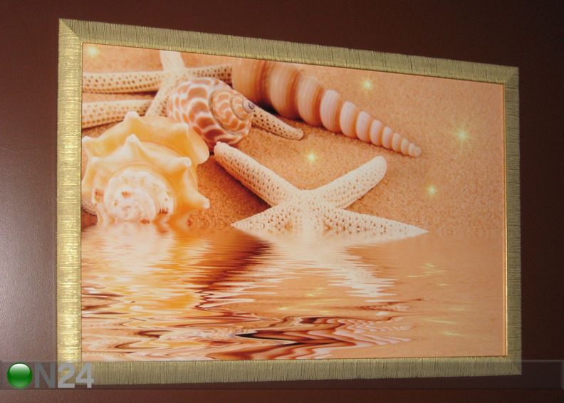 Taulu STARFISH AND SEASHELLS ON GOLDEN SAND 75x50 cm kuvasuurennos
