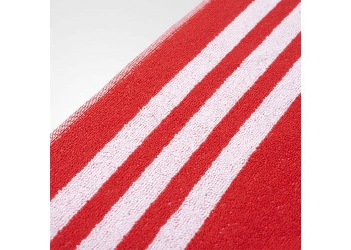 Treenipyyhe Adidas kuvasuurennos