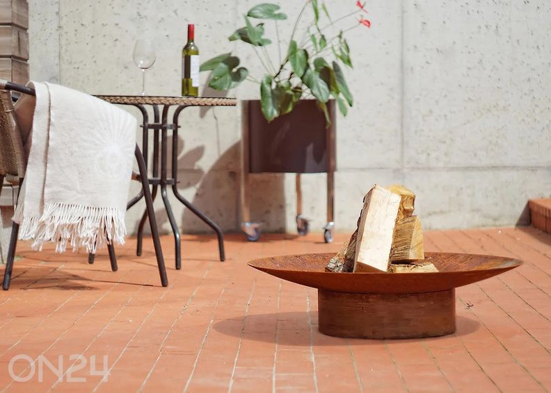 Tulisija Hestia Rust Ø 58 cm kuvasuurennos